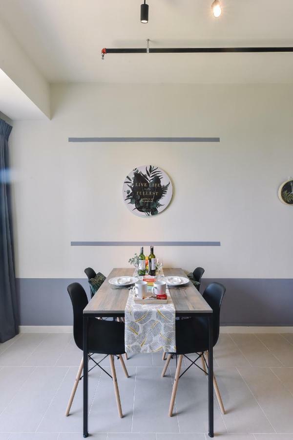 Tamarind Suites By Subhome Cyberjaya Exteriör bild
