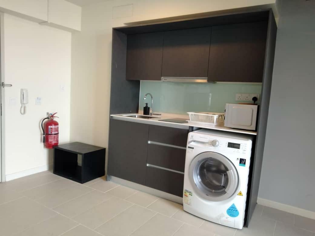 Tamarind Suites By Subhome Cyberjaya Exteriör bild